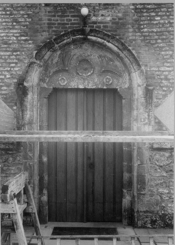 encadrement de porte / Kerk Sint-Stephanus[Melsen]