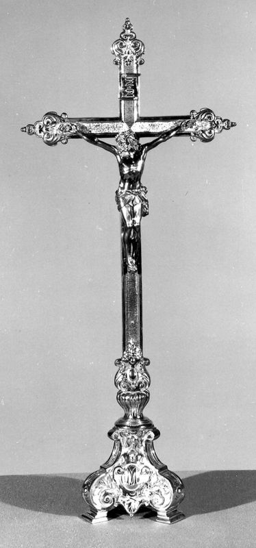 crucifix[f] / Kerk Onze-Lieve-Vrouw[Scherpenheuvel]