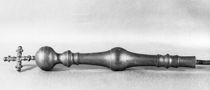 sceptre[bâton] / Eglise Saint-Joseph[Ernonheid]