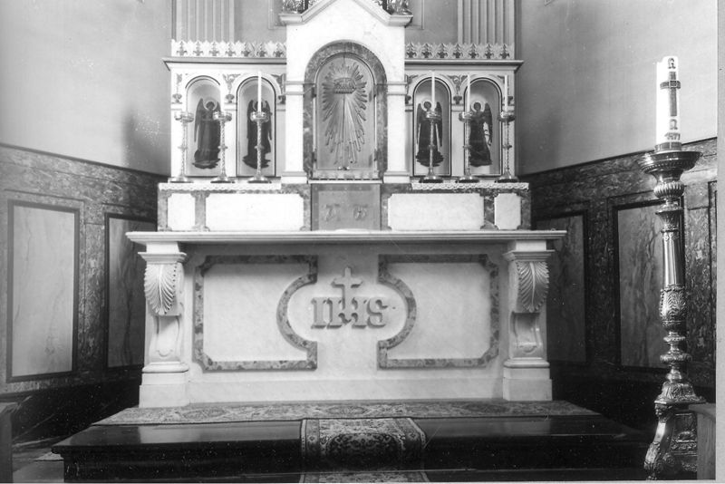 autel majeur / Kerk Sint-Pietersbanden[Dikkele]