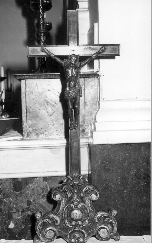 croix d'autel / Kerk Sint-Pietersbanden[Dikkele]