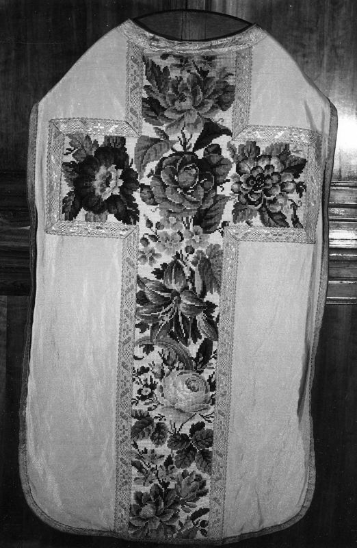 chasuble / Eglise Saint-Martin[Havré]