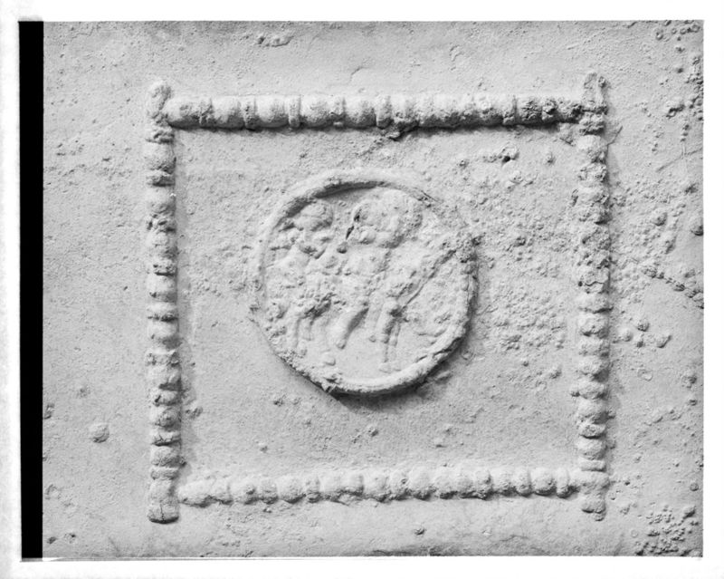 sarcophage de la nécropole romaine de la rue Perdue