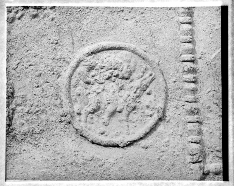 sarcophage de la nécropole romaine de la rue Perdue