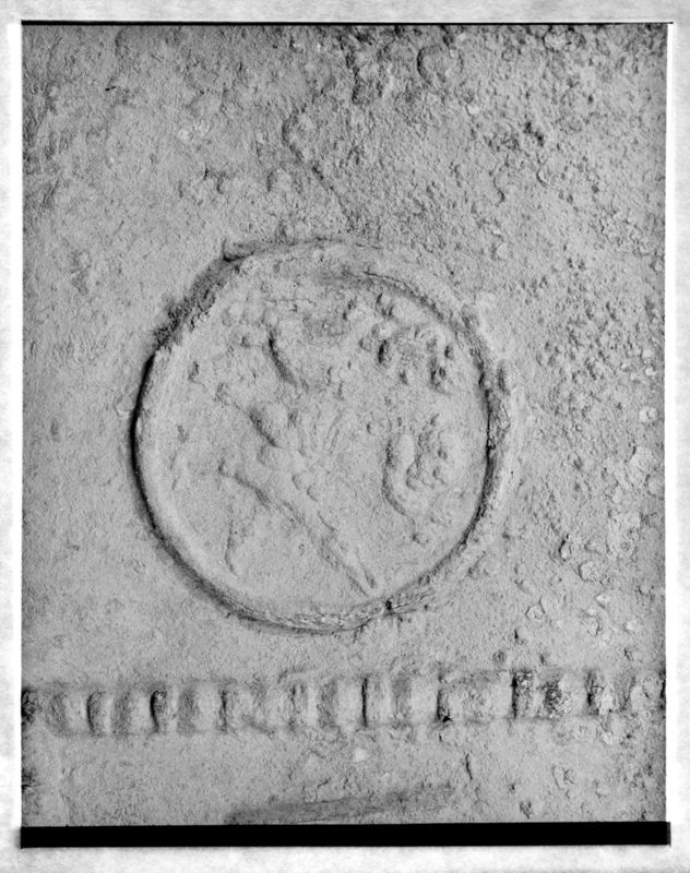 sarcophage de la nécropole romaine de la rue Perdue