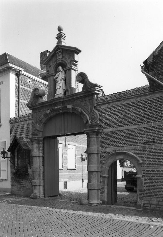 portail de béguinage / Begijnhof[Lier]