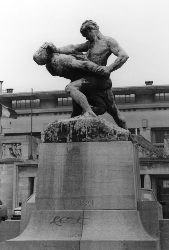 La lutte / Les lutteurs