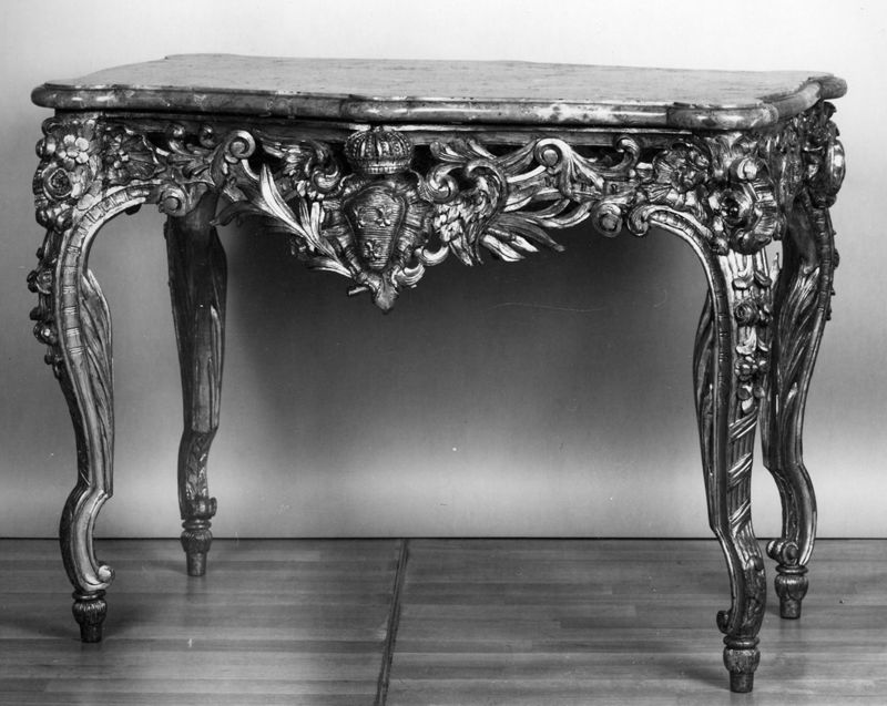 console[table] / Musées royaux des Beaux-Arts de Belgique