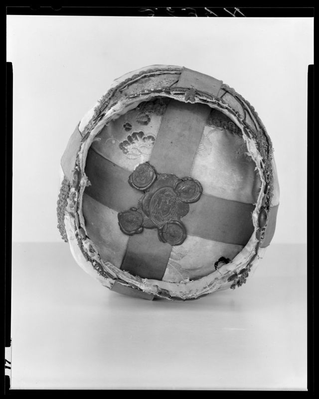 Schedel van de Heilige Petronella