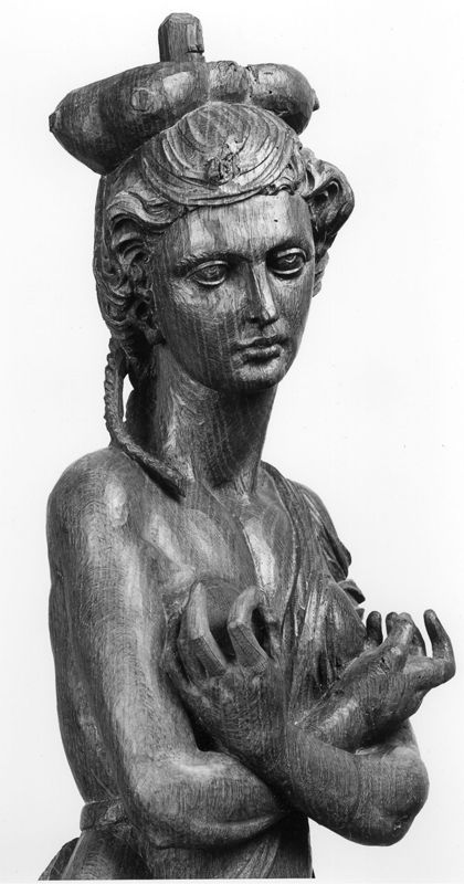Caryatide des stalles du choeur des dames