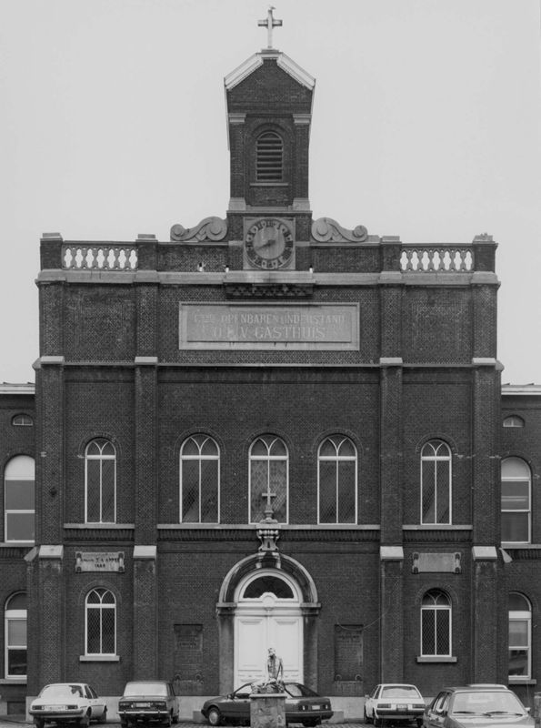 hôpital / Onze-Lieve-Vrouwziekenhuis[Mechelen]