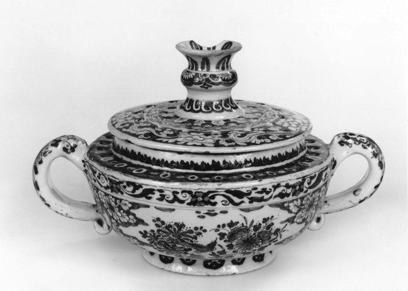 vase à fleurs / Musées Royaux d'Art et d'Histoire