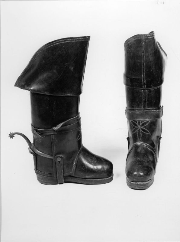 botte / Musées Royaux d'Art et d'Histoire