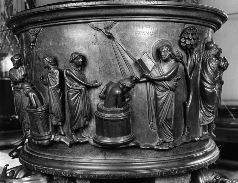 Fonts baptismaux de Notre-Dame