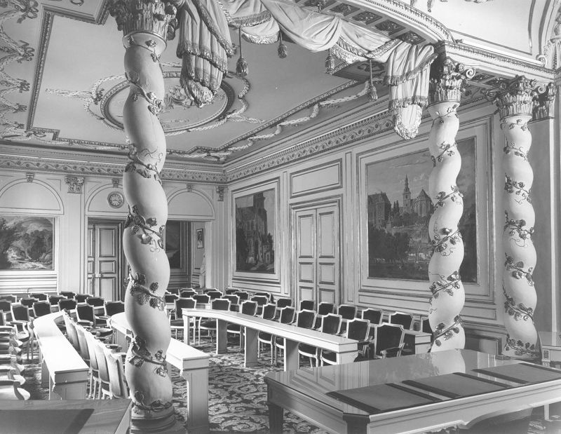 palais du gouverneur / Palais provincial
