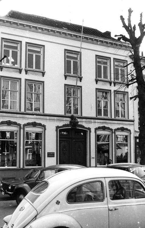 De Leeuw