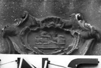 T001833