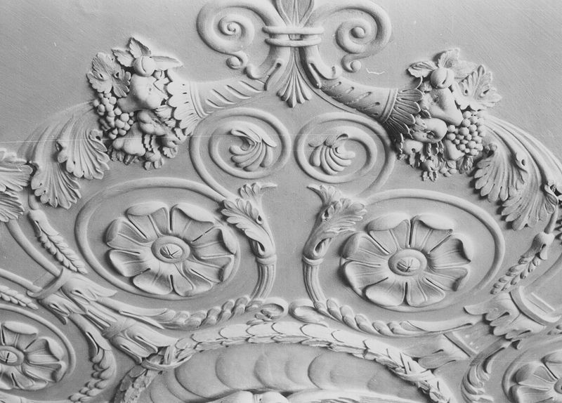 plafond du grand salon