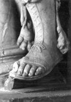T033703