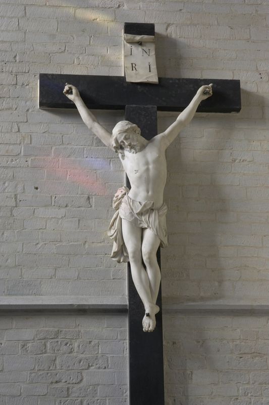 crucifix[f] / Kathedraal Onze-Lieve-Vrouw ten Hemel opgenomen