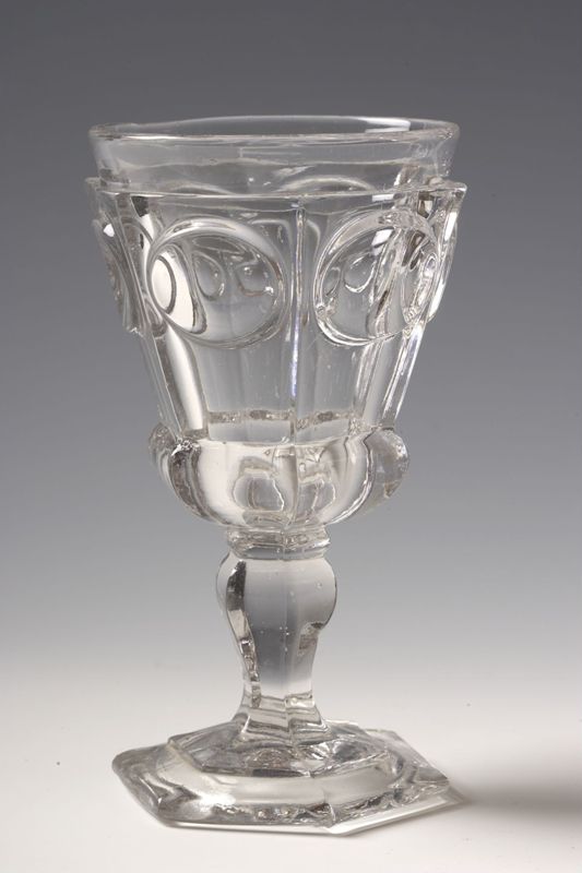 Verre à lorgnettes