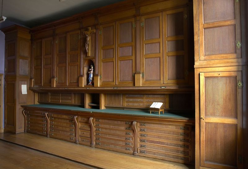 armoire de sacristie / Klooster van de Jezuïeten Oude Abdij