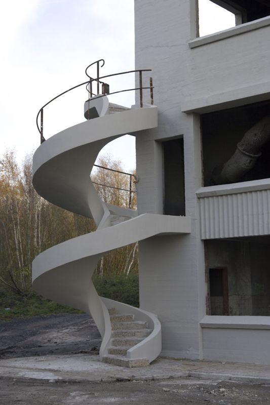 escalier à vis / Triage-Lavoir