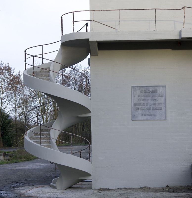 escalier à vis / Triage-Lavoir