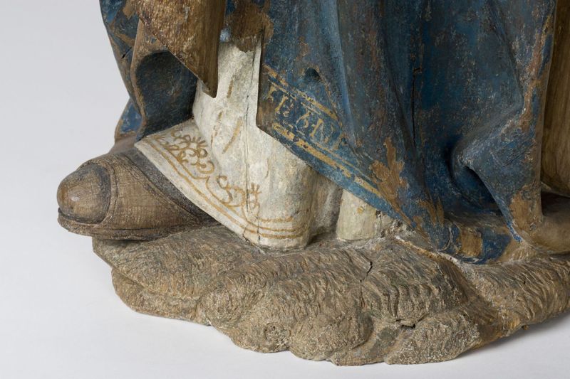 Vierge debout de l'Assomption ou de l'Annonciation