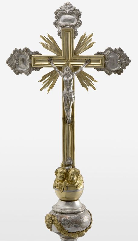 croix de procession / Kerk Sint-Walburga[Veurne]