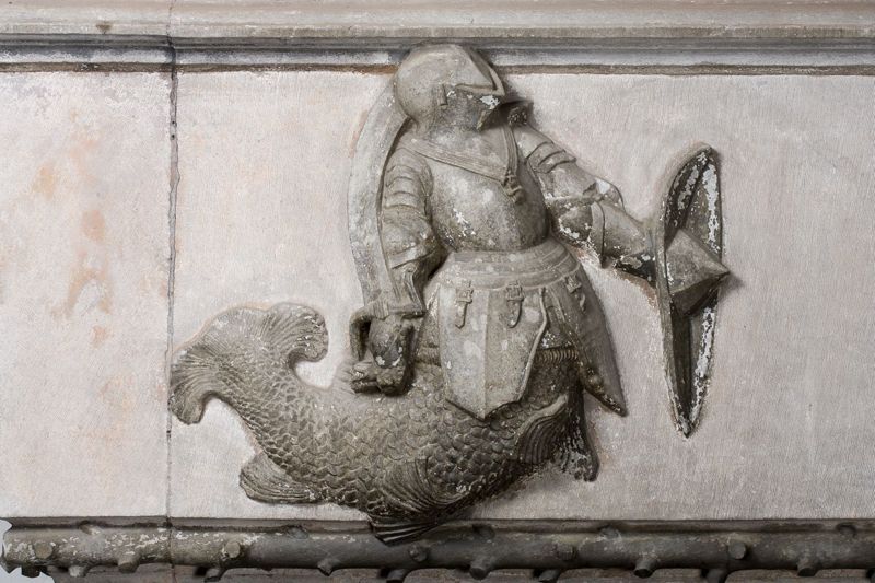 Armoiries de la famille de Croÿ et personnages fantastiques