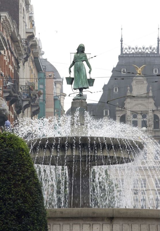 La porteuse d'eau