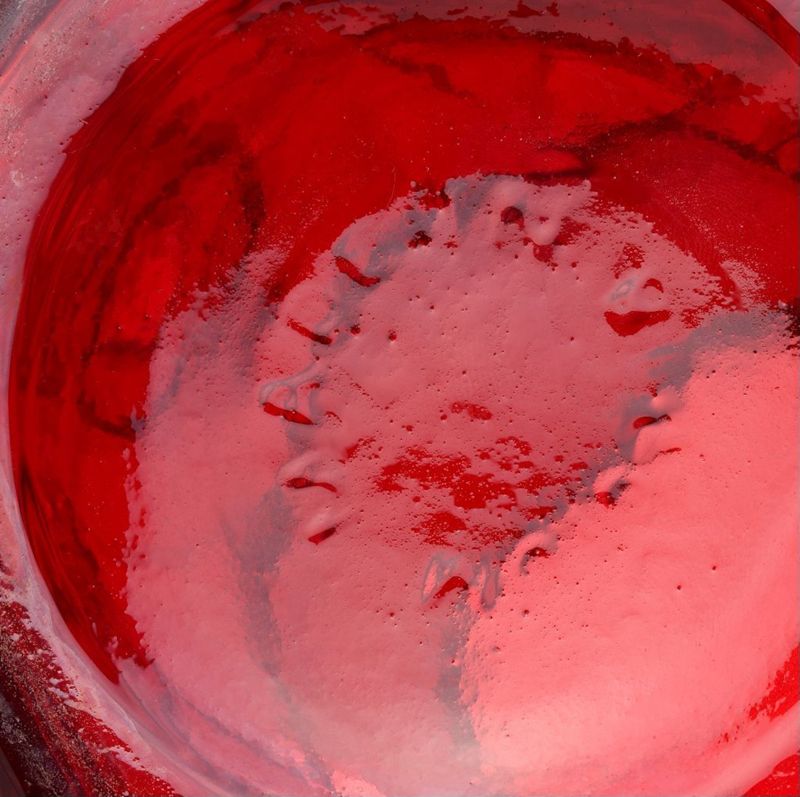 Vase rouge grenat