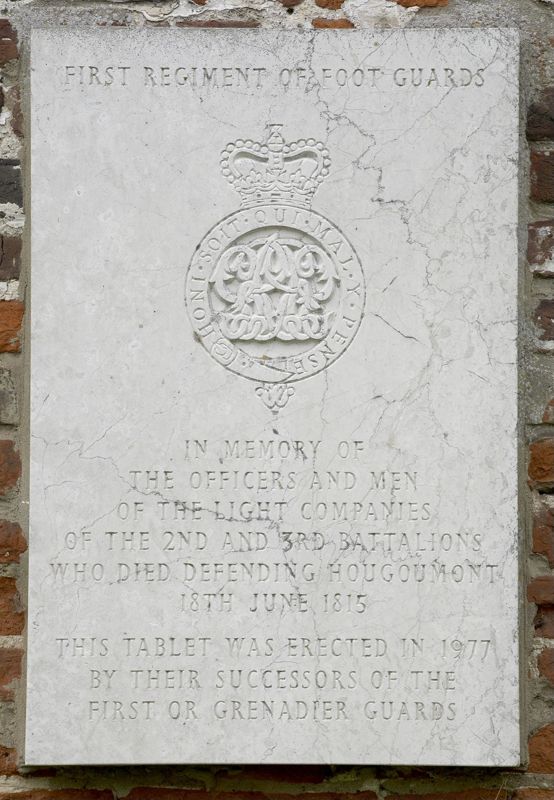 A la mémoire des Officiers du premier régiment de la garde à pied
