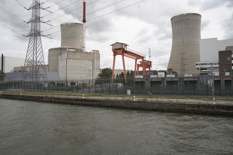 centrale nucléaire / Centrale nucléaire