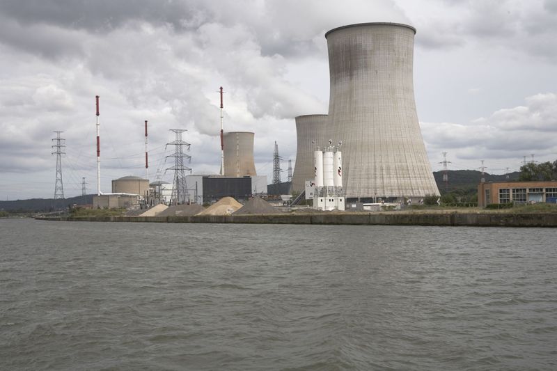 centrale nucléaire / Centrale nucléaire