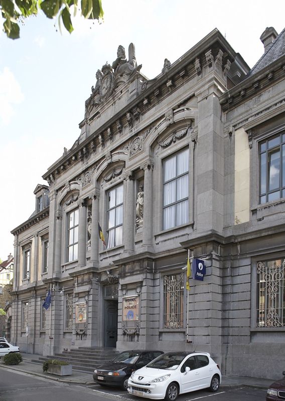 Ancien palais de Justice de la ville de Huy; Hôtel de police