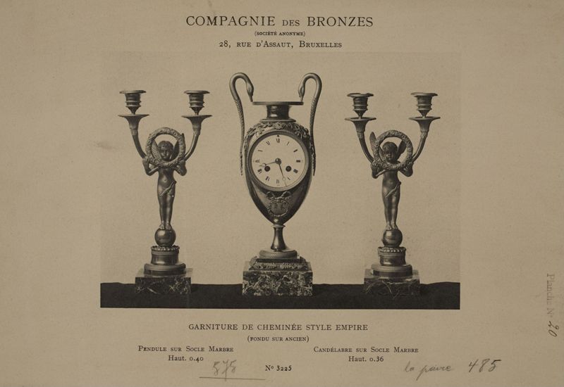 Garniture de cheminée style Empire (fondu sur modèle ancien)
