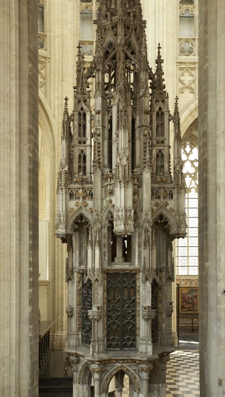 tour du Saint-Sacrement / Kerk Sint-Pieter[Leuven]