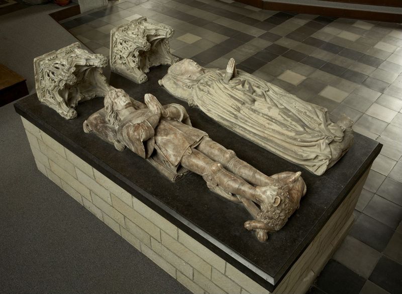 Grafmonument Hendrik II van Witthem (c. 1404-1454) en Jacoba van Glymes (1420-1462)