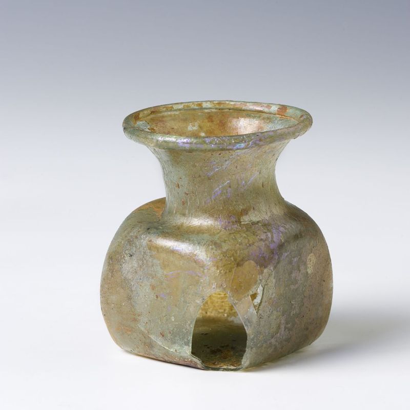 Vase quadranulaire