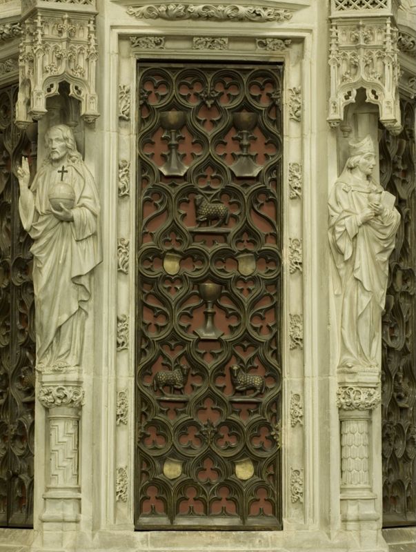 tour du Saint-Sacrement / Kerk O.L.Vrouw over de Dijle