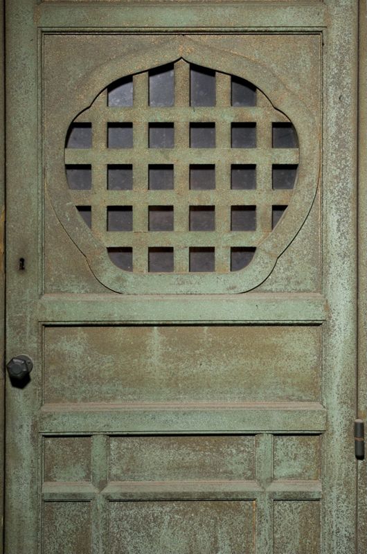 porte à un battant / Tour Japonaise