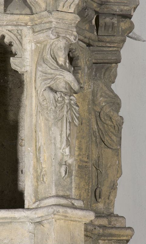 tour du Saint-Sacrement / Eglise Saint-Sébastien[Loyers]