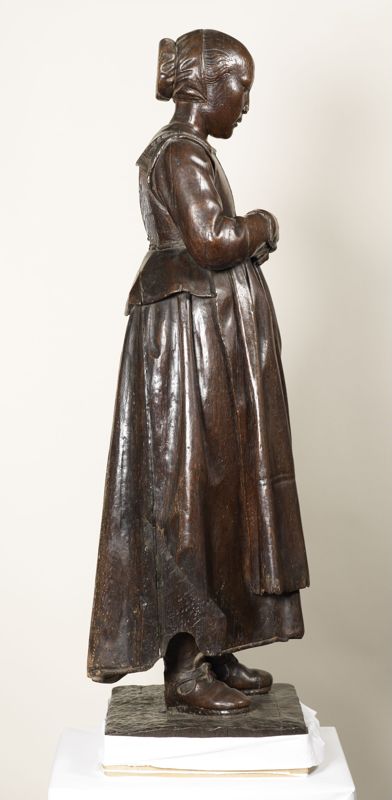 Houten Clara