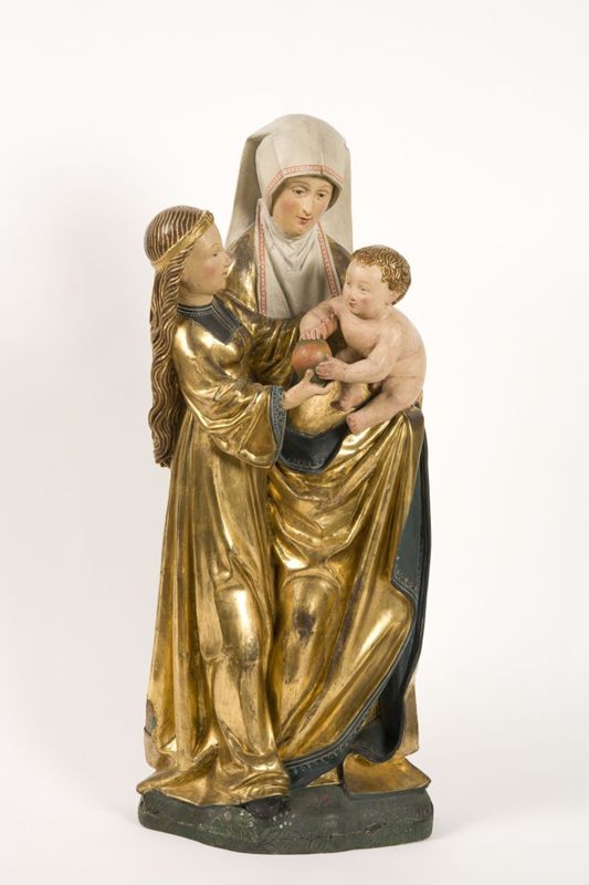 Sainte Anne, la Vierge et l'Enfant conservés dans un retable  peint