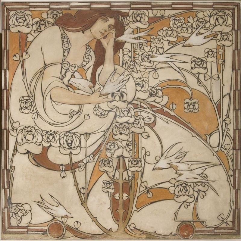 Personnage féminin aux colombes
