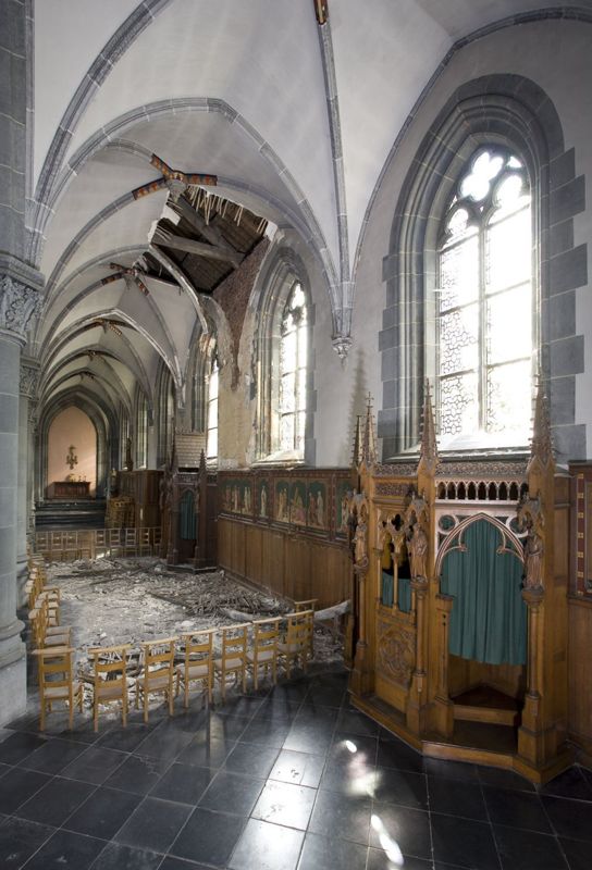 église paroissiale / Eglise Saint-Basile[Couillet]