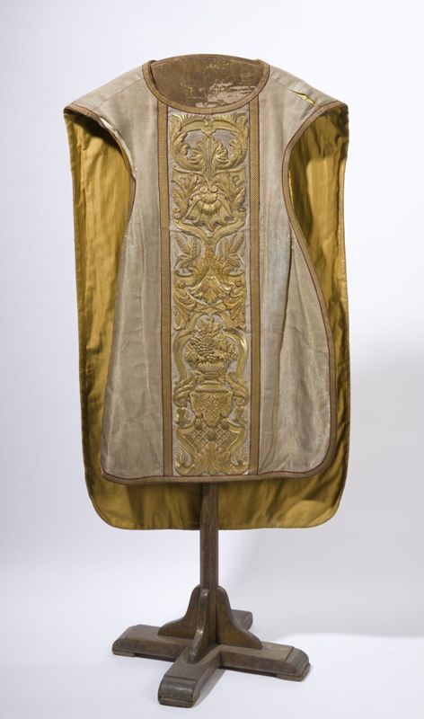 chasuble / Eglise Sainte-Catherine[Bruxelles]