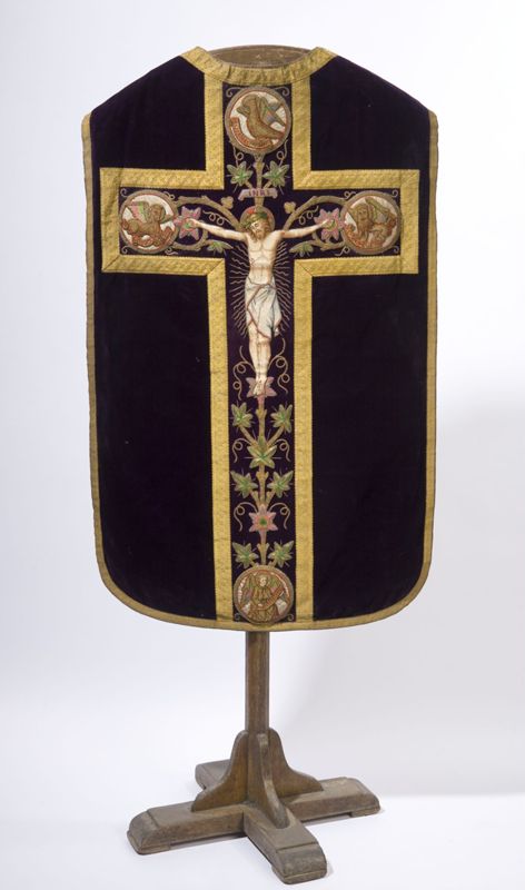 chasuble / Eglise Sainte-Catherine[Bruxelles]